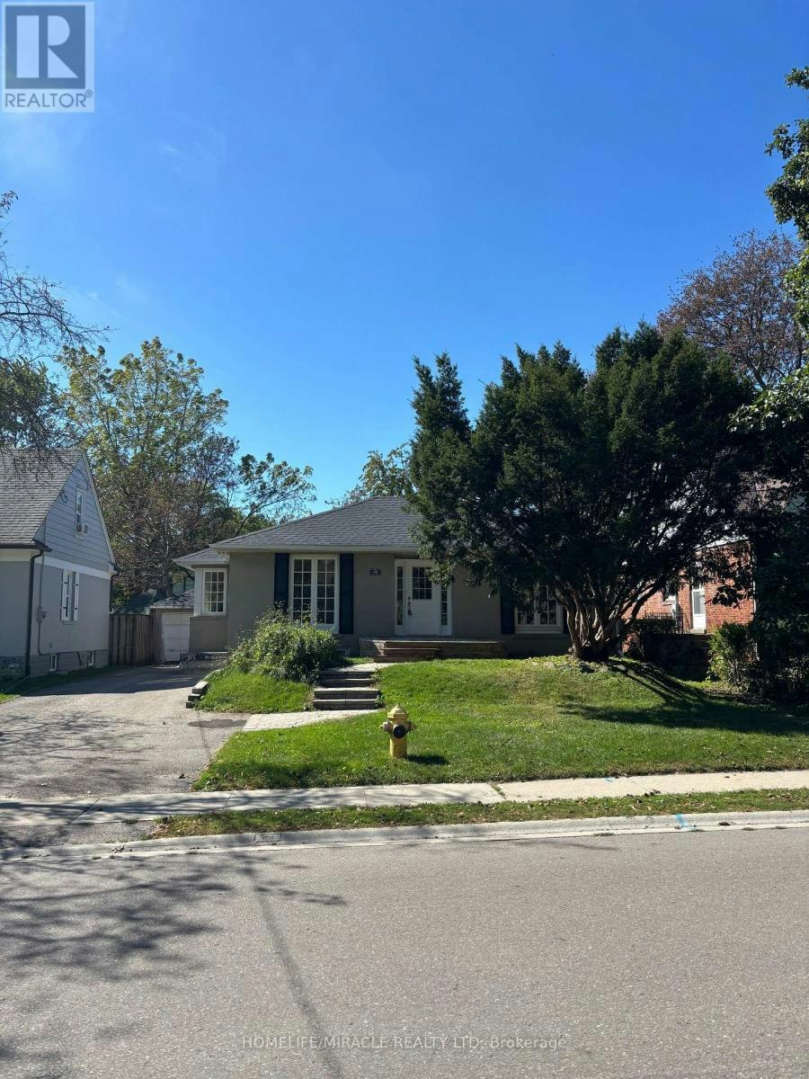 40 Thirty Seventh Street, Toronto, ON, M8W 3L6