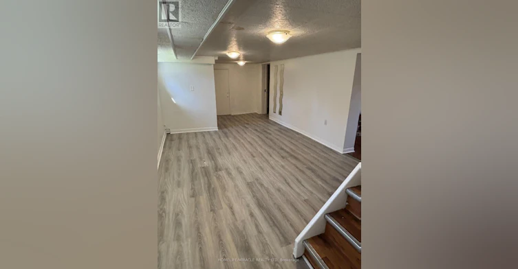 40 Thirty Seventh Street, Toronto, ON, M8W 3L6 - 14