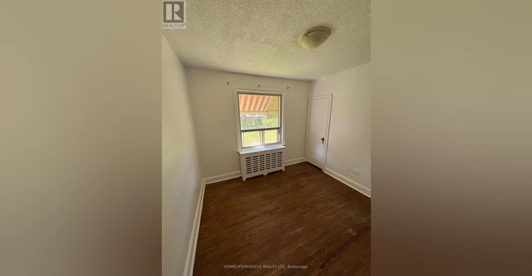 40 Thirty Seventh Street, Toronto, ON, M8W 3L6 - 12