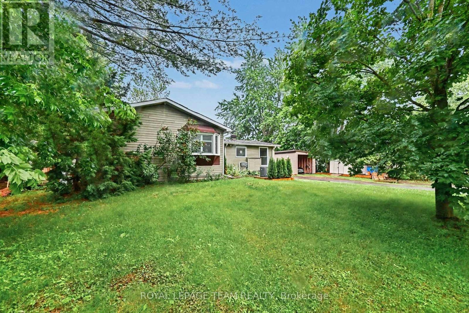 2466 Fairmile Road N, Ottawa, ON, K0G 1J0