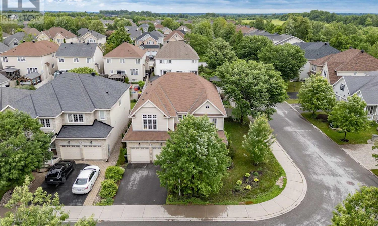 167 Chenoa Way