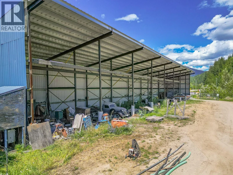 1940 Trans Can Highway, Sicamous, BC, V0E 2V0 - 44