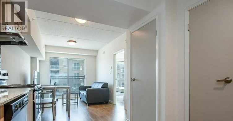G202-275 Larch Street, Waterloo, ON, N2L 3R2 - 4