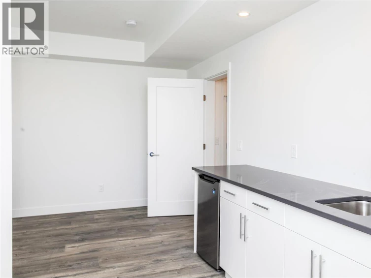114-610 Academy Way, Kelowna, BC, V1Y 9T1 - 24