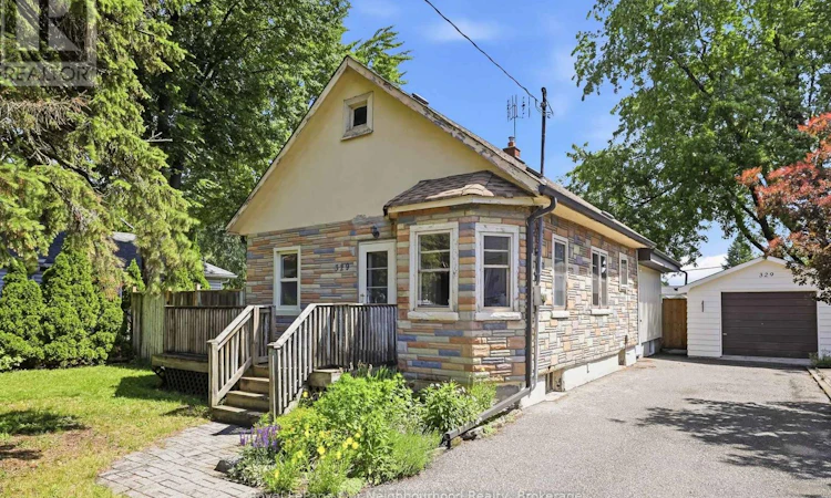 329 Perry Street
