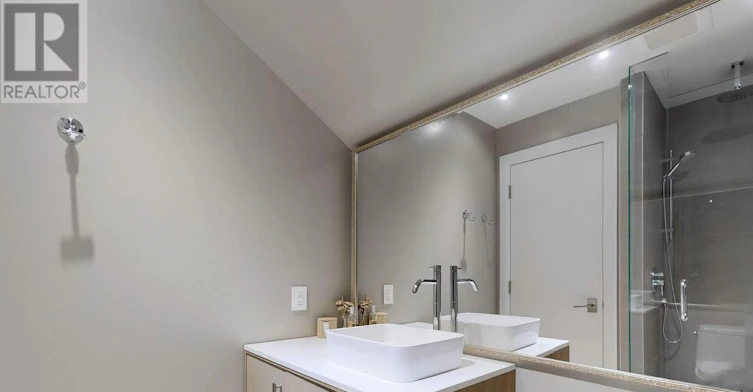 10 Webster Avenue, Toronto, ON, M5R 1N7 - 31