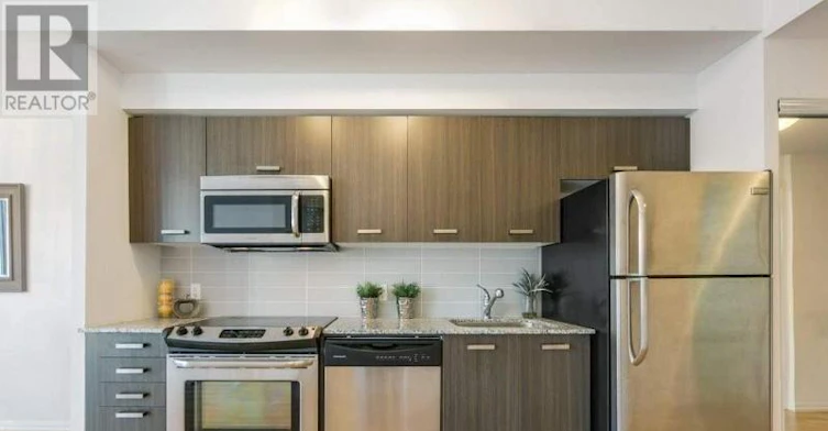 1101-832 Bay Street, Toronto, ON, M5S 1Z6 - 2