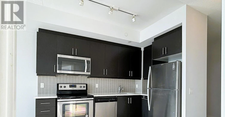 607-17 Zorra Street, Toronto, ON, M8Z 4Z6 - 7