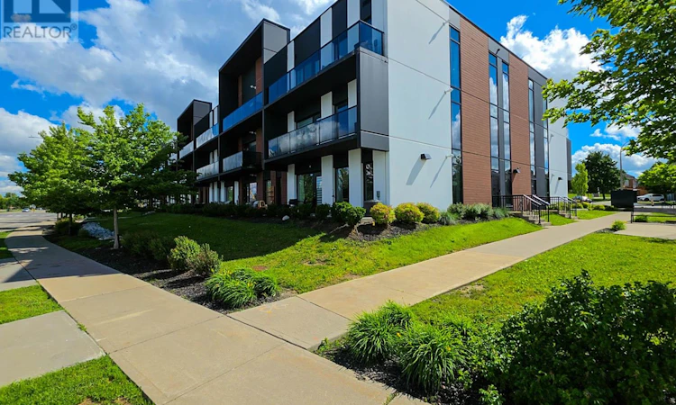 101-5 Wake Robin Drive