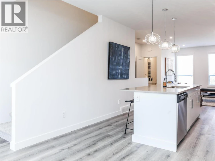 101-610 Academy Way, Kelowna, BC, V1V 0H2 - 18