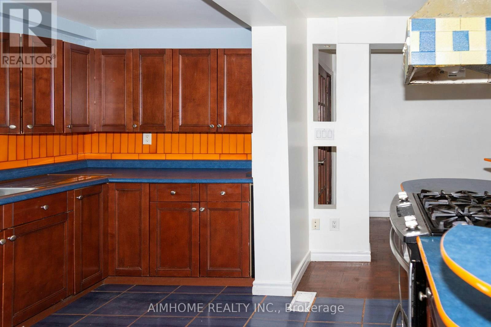 9890 Bayview Avenue, Richmond Hill, ON, L4C 2L3 - 10