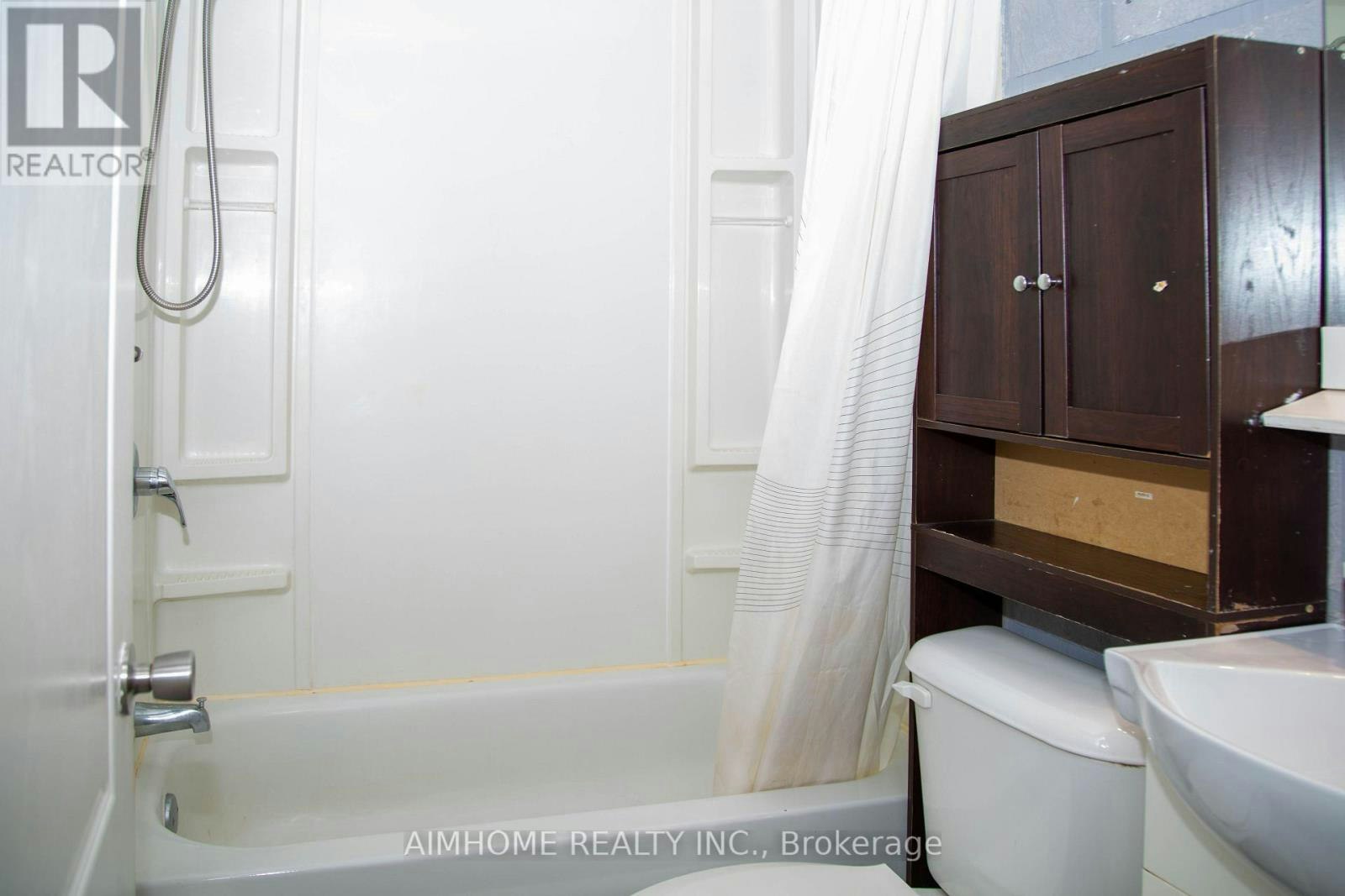 9890 Bayview Avenue, Richmond Hill, ON, L4C 2L3 - 22