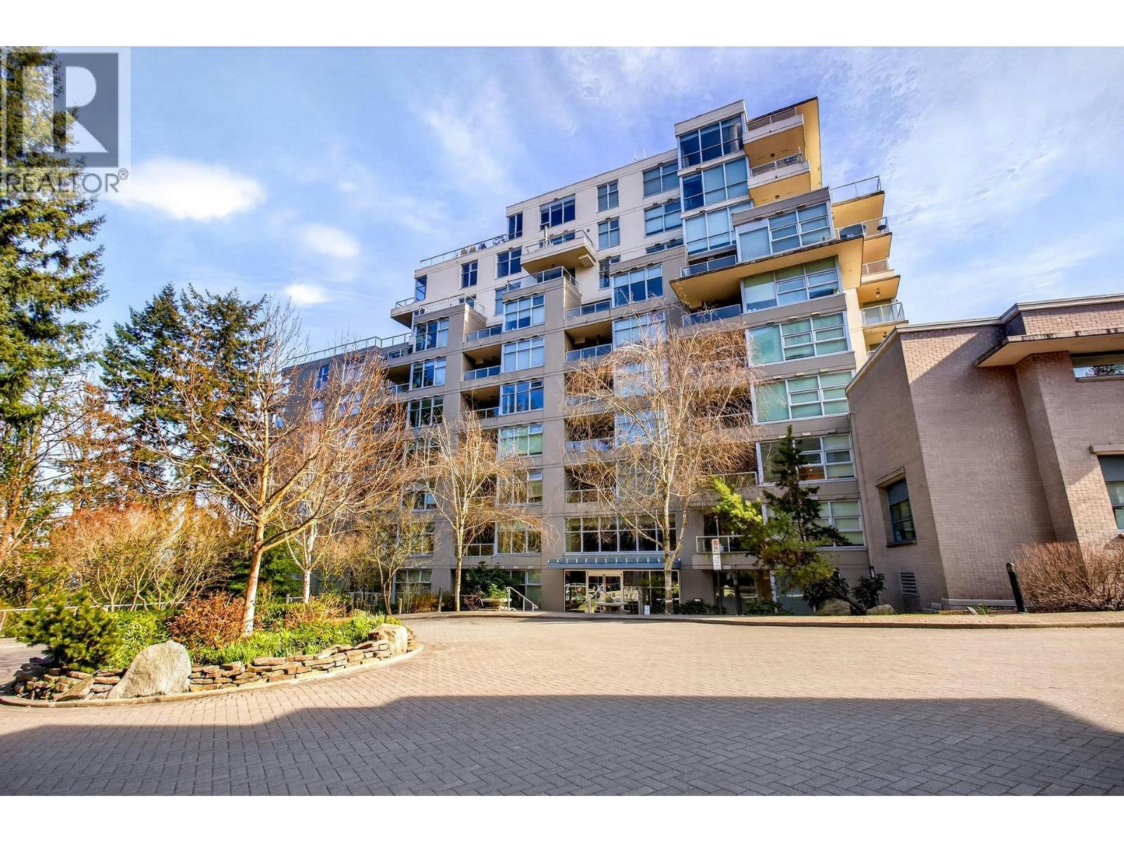 409-9262 University Crescent, Burnaby, BC, V5A 0A4