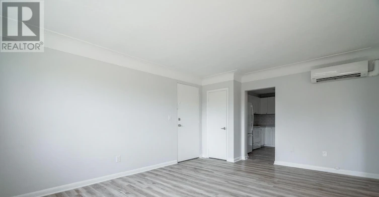 7-2161 Ghent Avenue, Burlington, ON, L7R 1Y6 - 4