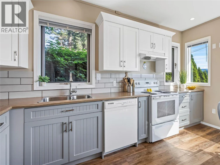 2306 Eagle Bay Road, Blind Bay, BC, V0E 1H1 - 7