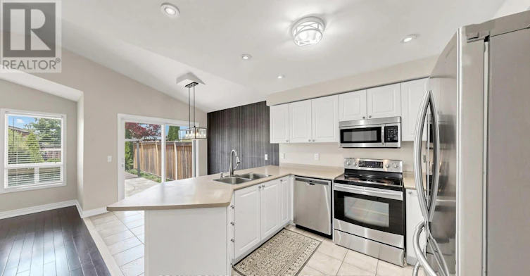 66 Telegraph Drive, Whitby, ON, L1P 1S3 - 11