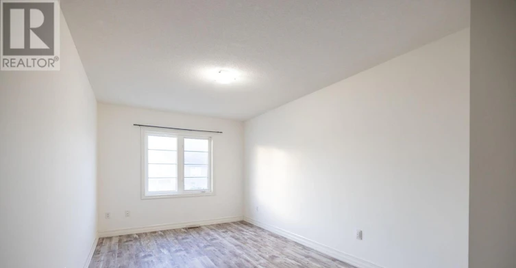 17 Thornharrold Street, Ajax, ON, L1S 0B5 - 9