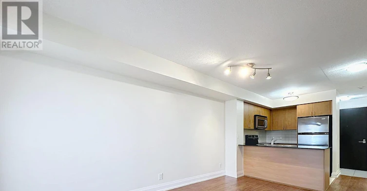 801-1070 Sheppard Avenue W, Toronto, ON, M3J 0G8 - 6