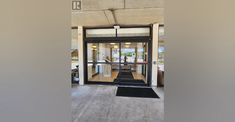 1102-215 Glenridge Avenue, St. Catharines, ON, L2T 3J7 - 13