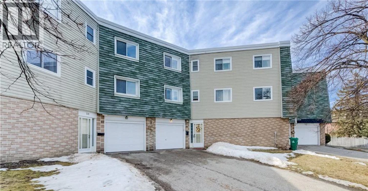 11-60 Elmsdale Drive, Kitchener, ON, N2E 2G4