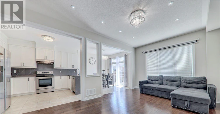 102 Garrardview Street, Ajax, ON, L1Z 0R2 - 9