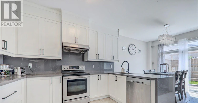 102 Garrardview Street, Ajax, ON, L1Z 0R2 - 13