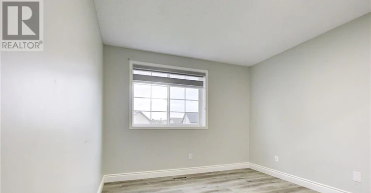 110 Commonwealth Street, Kitchener, ON, N2E 4K8 - 16