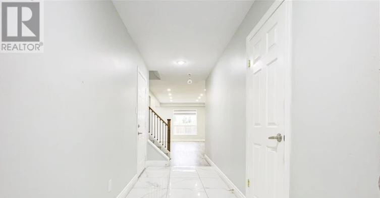 110 Commonwealth Street, Kitchener, ON, N2E 4K8 - 3
