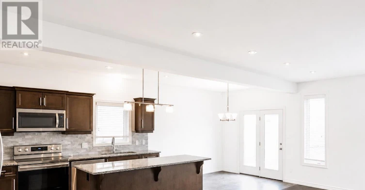 4377 Lismer Lane, London, ON, N6L 0E1 - 3