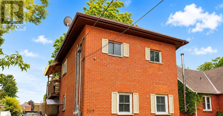 UPPER-509 Parnell Street, Peterborough, ON, K9J 4J3