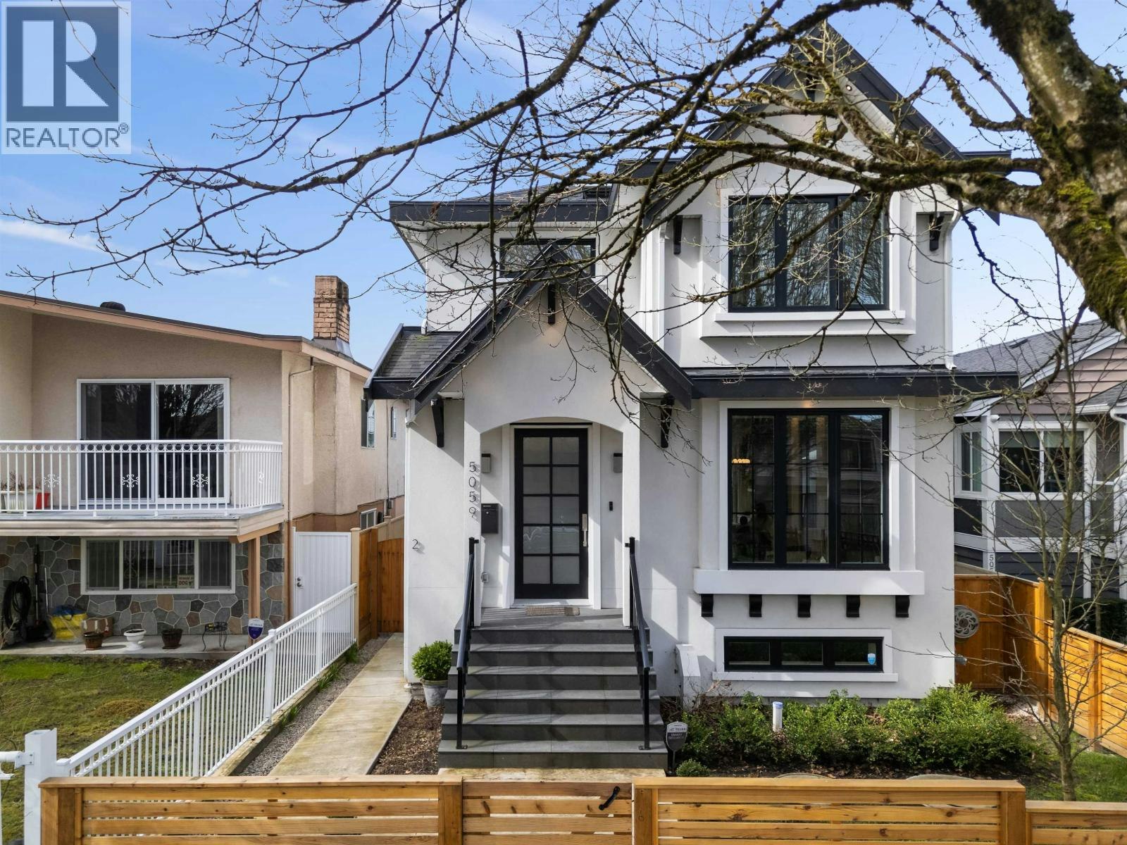 5059 Sherbrooke Street, Vancouver, BC, V5W 3M1