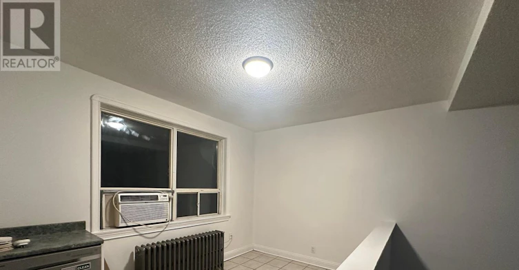 200-2597 Eglinton Avenue W, Toronto, ON, M6M 1T3 - 6