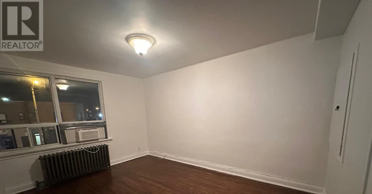 200-2597 Eglinton Avenue W, Toronto, ON, M6M 1T3 - 4
