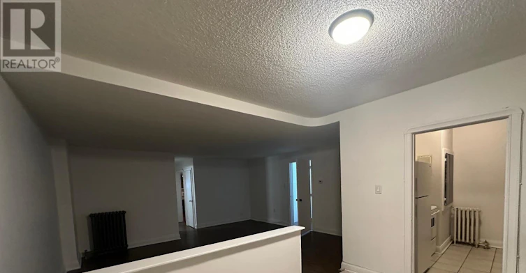 200-2597 Eglinton Avenue W, Toronto, ON, M6M 1T3 - 7