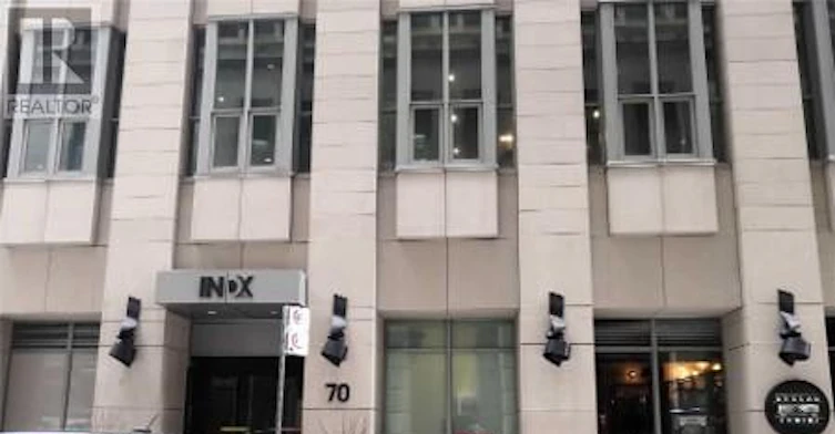 514-70 Temperance Street, Toronto, ON, M5H 0B1