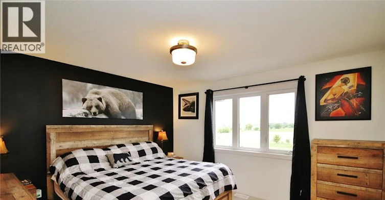 527 Rioja Street, Ottawa, ON, K2S 0V9 - 27