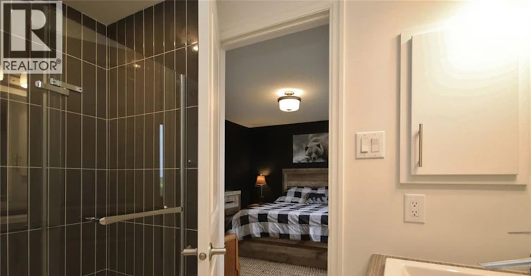 527 Rioja Street, Ottawa, ON, K2S 0V9 - 23