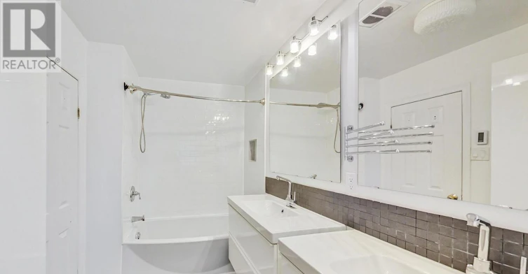 46 Alberta Avenue, Toronto, ON, M6H 2R6 - 26