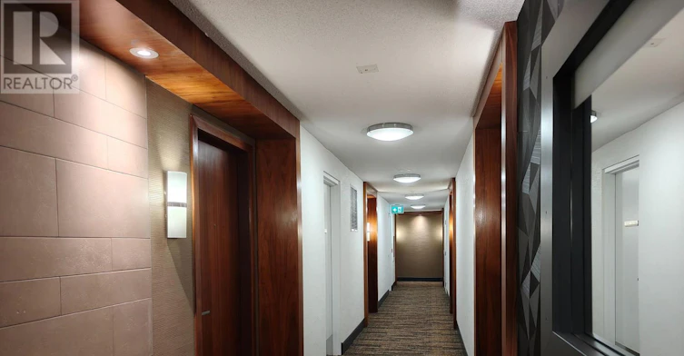 801-39 Galleria Parkway, Markham, ON, L3T 0A6 - 2