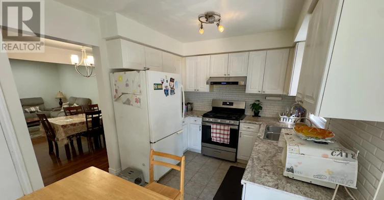 82 Meadowridge Road, London, ON, N6H 5E6 - 6