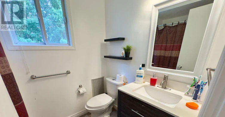 82 Meadowridge Road, London, ON, N6H 5E6 - 11