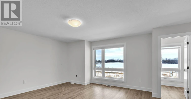 231-175 Doan Drive E, Komoka, ON, N0L 1R0 - 13