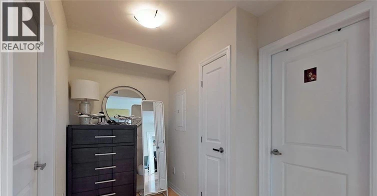 402-195 Besserer Street, Ottawa, ON, K1N 0B6 - 9