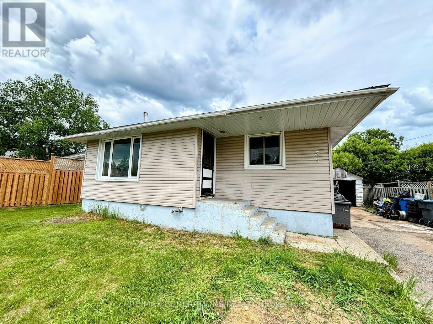 55 Neebig Avenue, Manitouwadge, ON, P0T 2C0