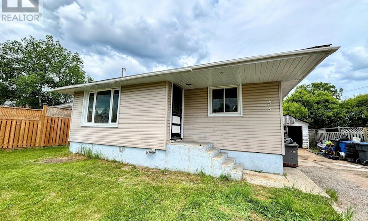 55 Neebig Avenue
