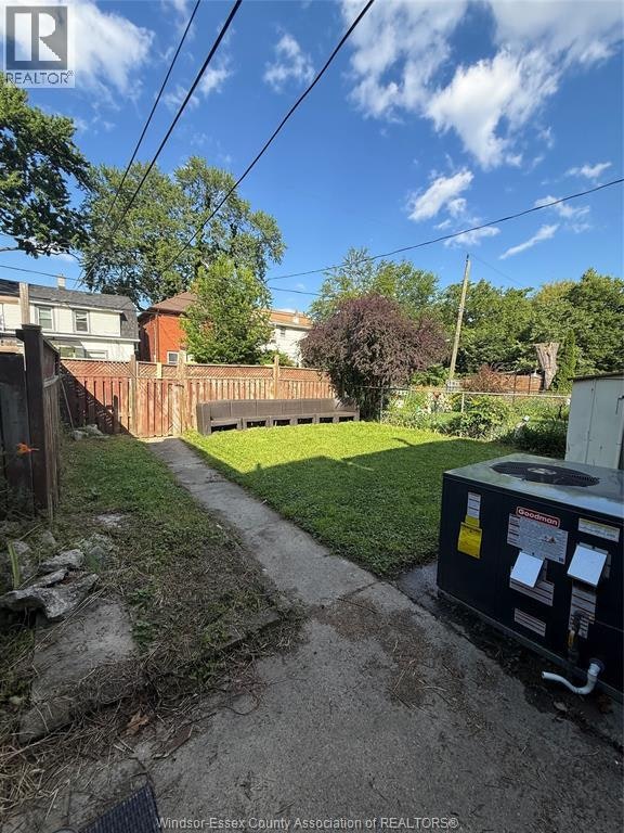 366 Bridge, Windsor, ON, N9B 2M4 - 3