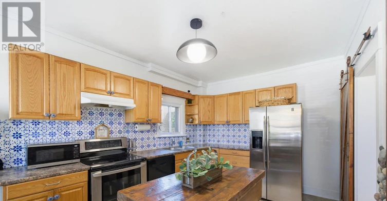 480 George Street S, Peterborough, ON, K9J 3E5 - 9
