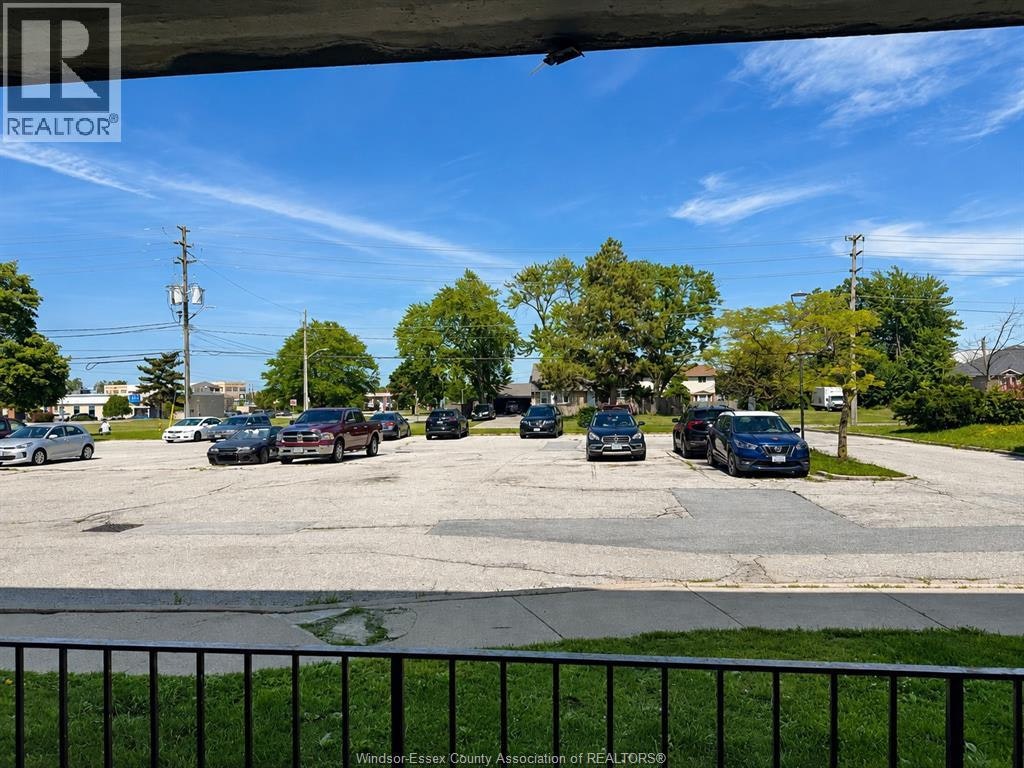 101-2565 Lauzon Road, Windsor, ON, N8T 2Z5 - 13