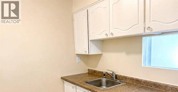 101-2565 Lauzon Road, Windsor, ON, N8T 2Z5 - 12