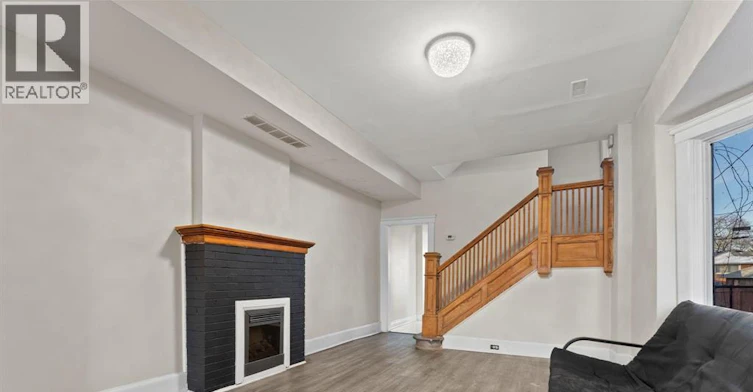 223 Gladstone Avenue, Windsor, ON, N9A 2P6 - 6